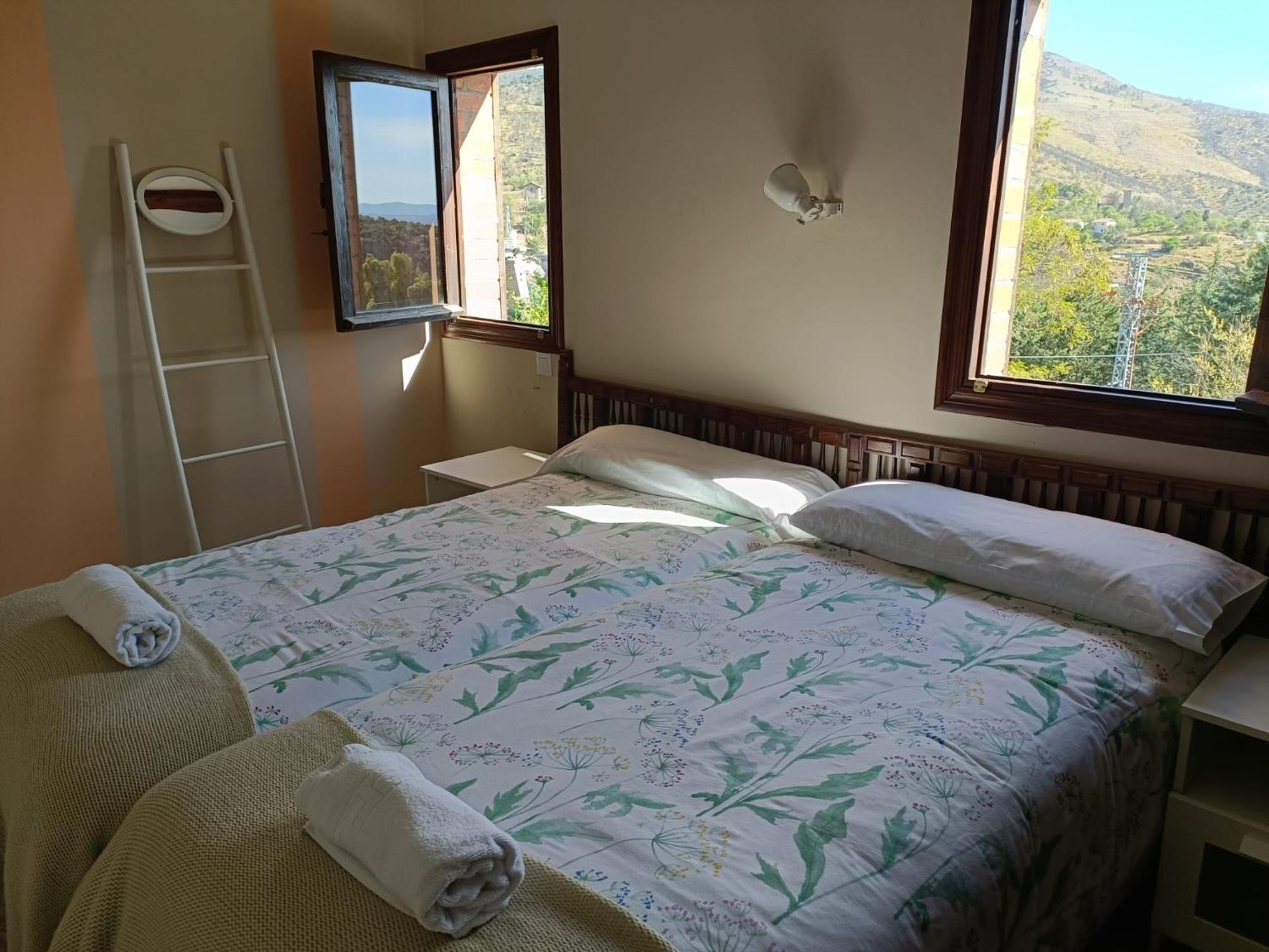 Hotel Rural Don Burguillo El Tiemblo Kültér fotó