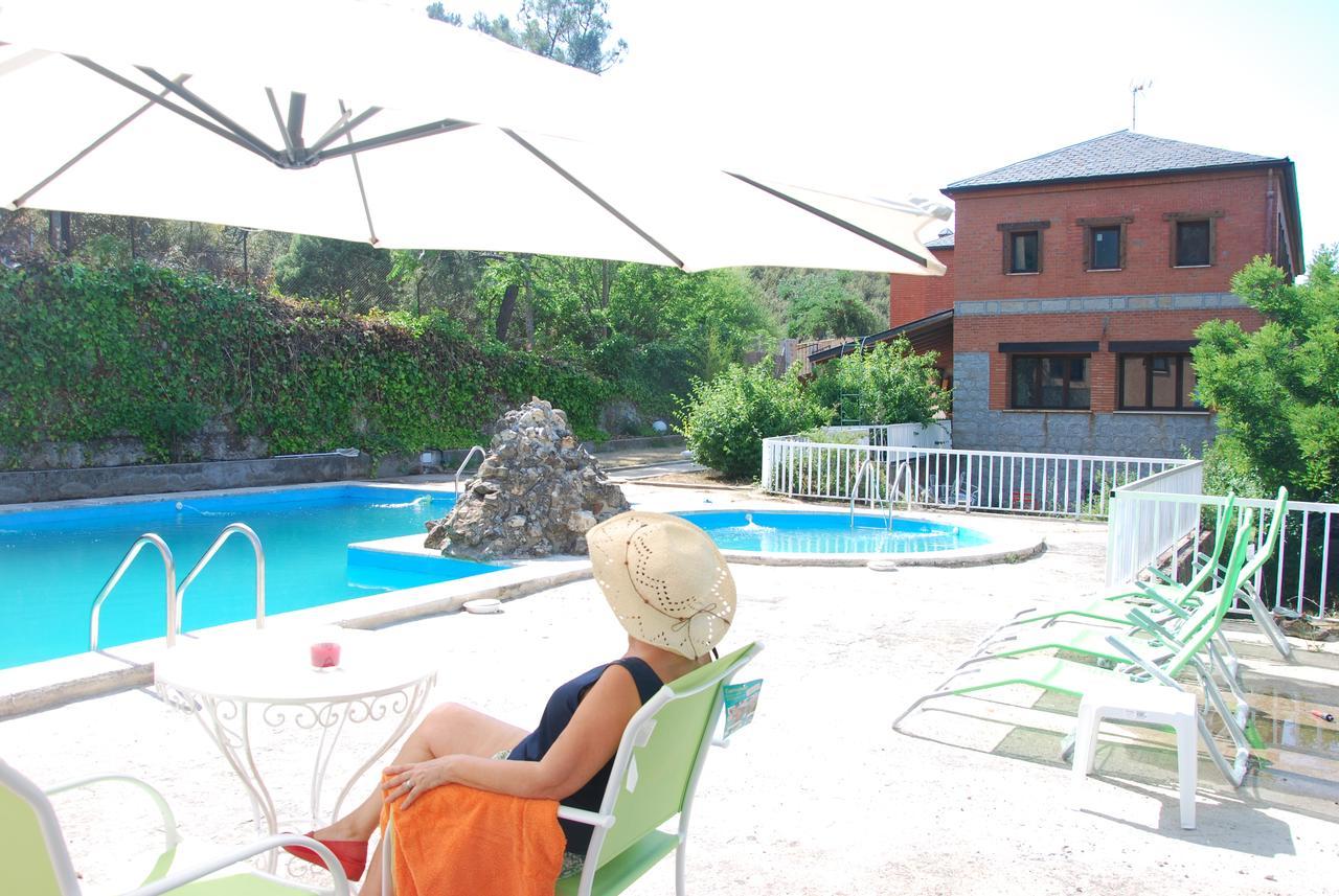Hotel Rural Don Burguillo El Tiemblo Kültér fotó