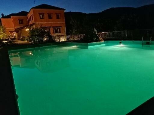 Hotel Rural Don Burguillo El Tiemblo Kültér fotó